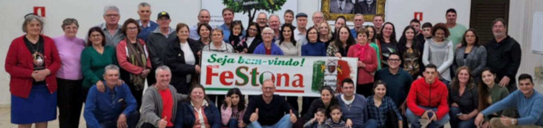 Mais de 150 participantes no III Encontro da Família Stona